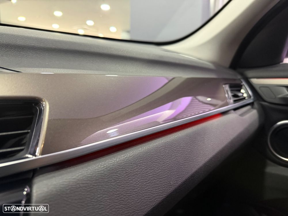 BMW X1 16 d sDrive Line xLine - 26