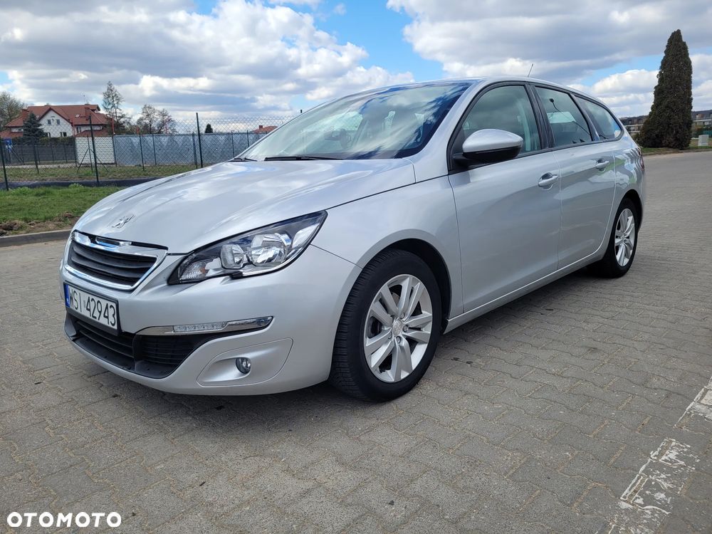 Peugeot 308 - 1