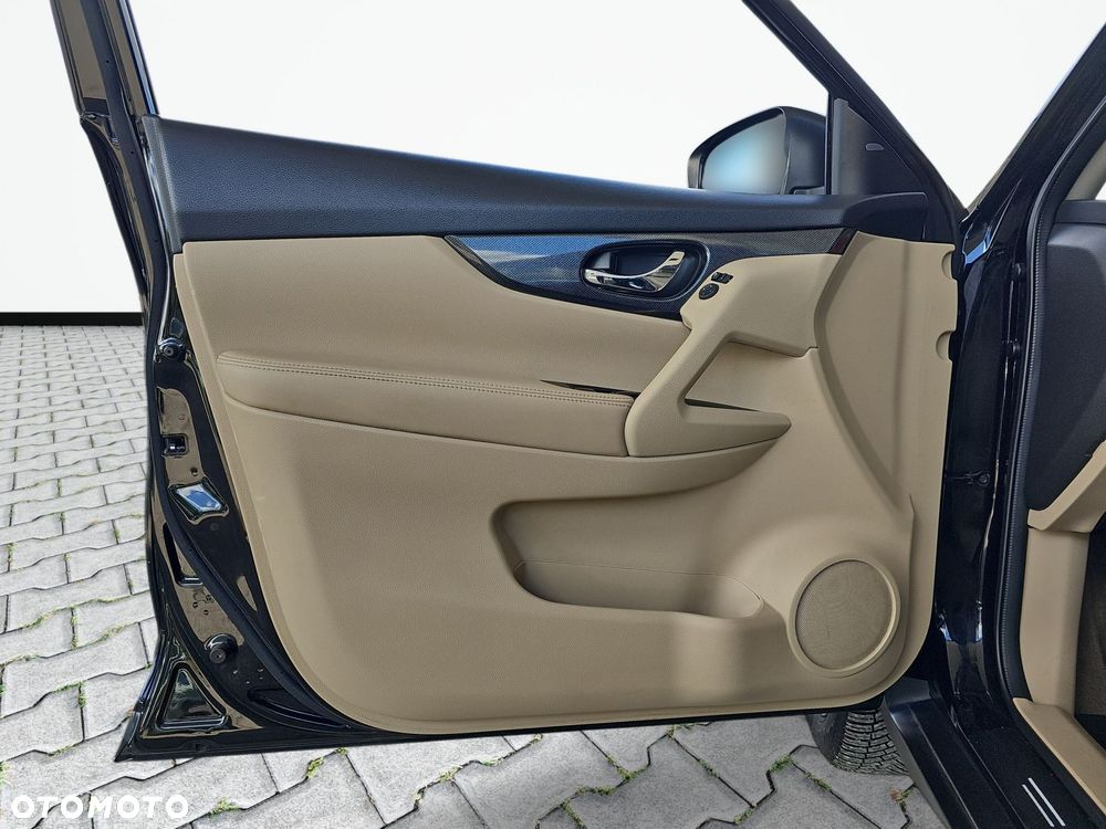 Nissan X-Trail - 18