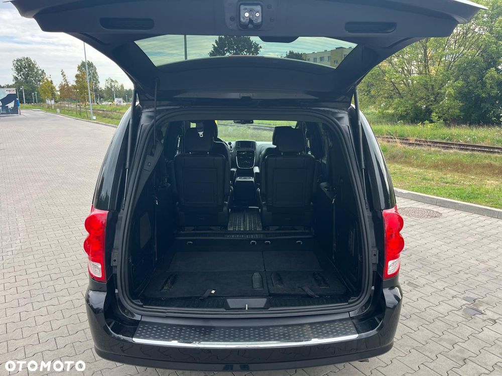 Dodge Grand Caravan 3.6 R/T - 6