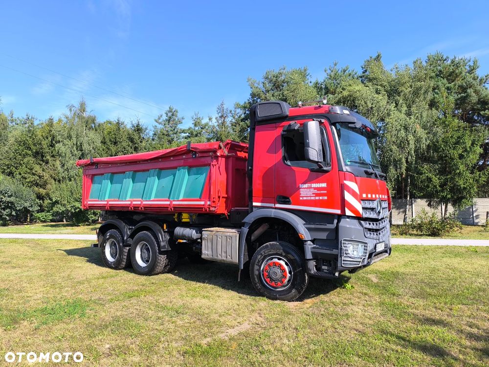 Mercedes-Benz Arocs - 2