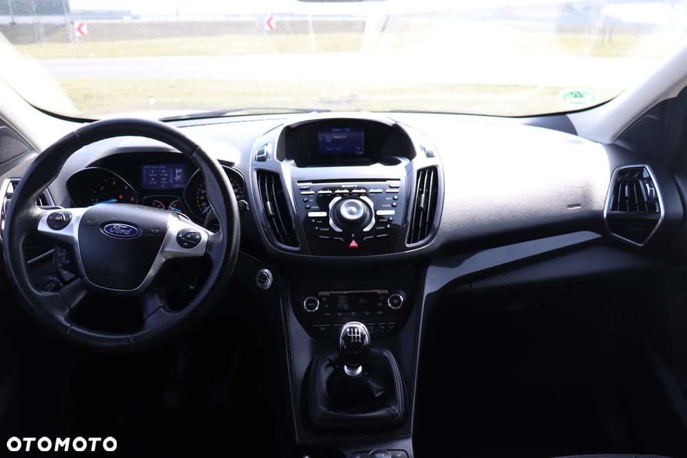 Ford Kuga 2.0 TDCi 4WD Titanium Plus - 24