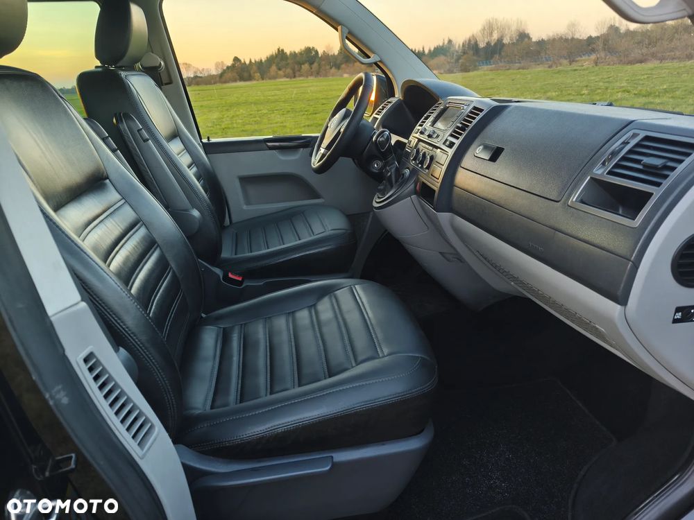 Volkswagen Transporter - 25