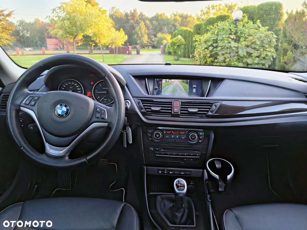 BMW X1 xDrive18d - 21