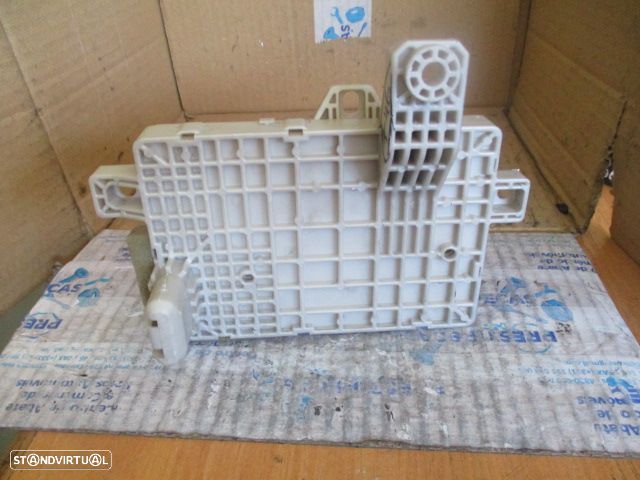 Caixa Fusiveis CXFUS746 MAZDA 6 2003 2.0D - 3