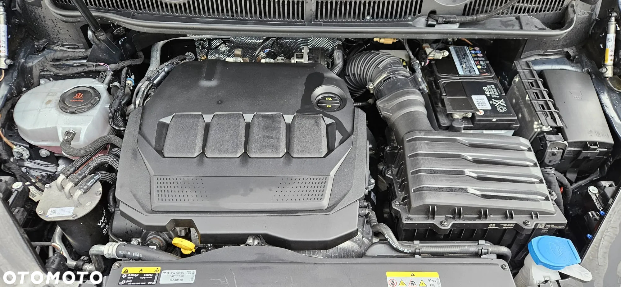 Volkswagen Touran - 14