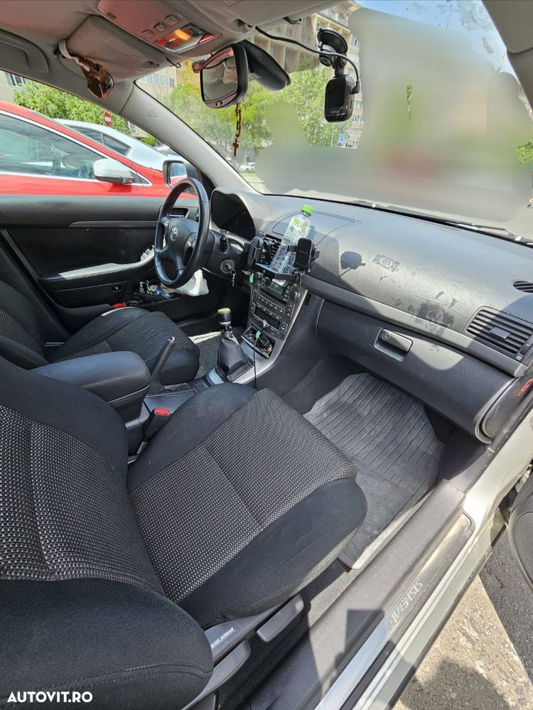 Toyota Avensis 2.0 D-4D Station Luna - 5