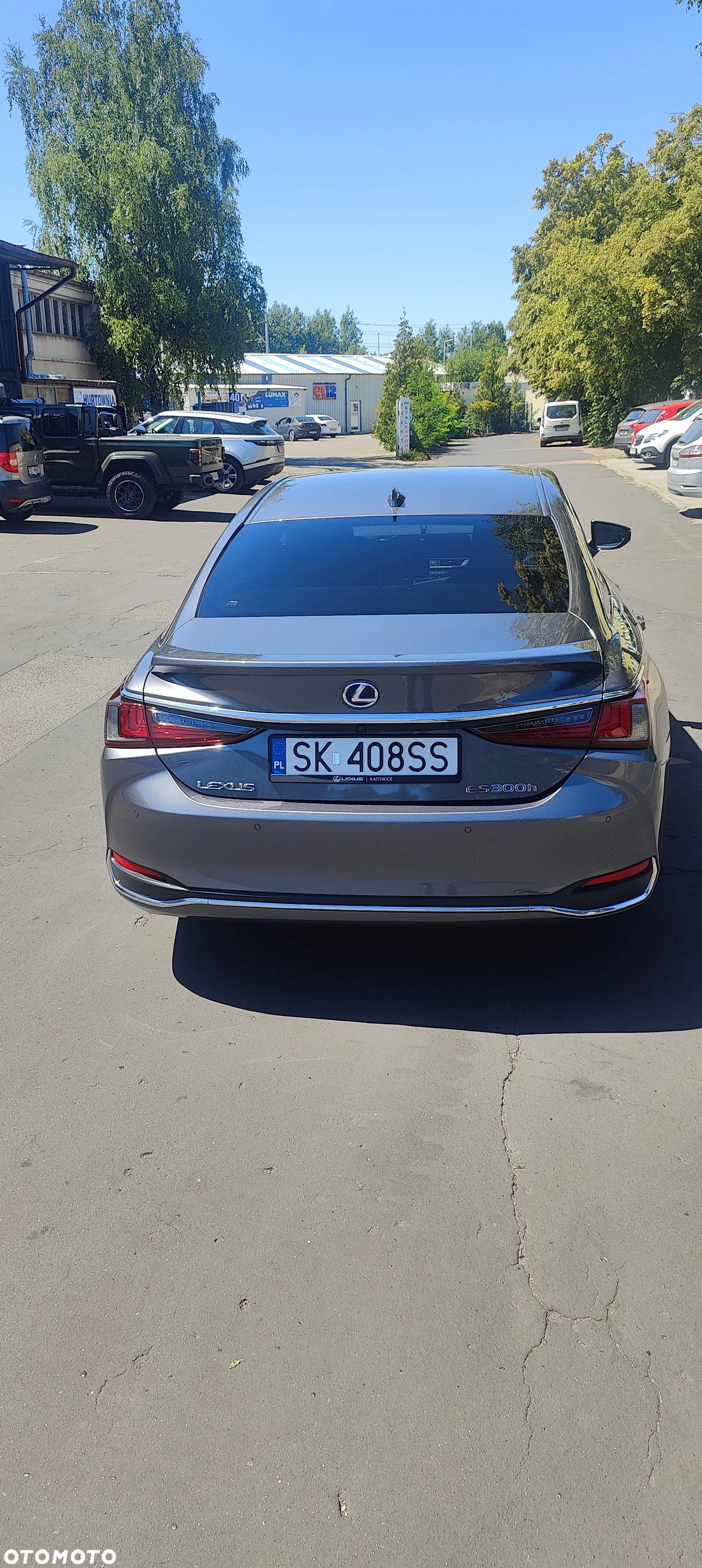 Lexus ES 300h Prestige - 4