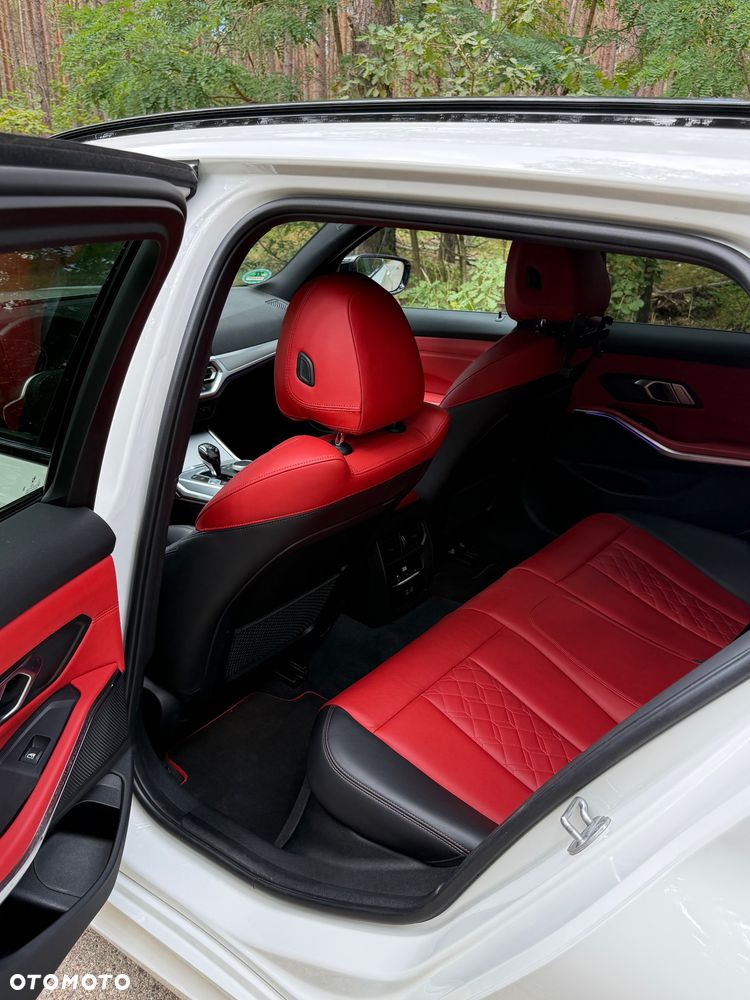 BMW Seria 3 320d mHEV M Sport - 19