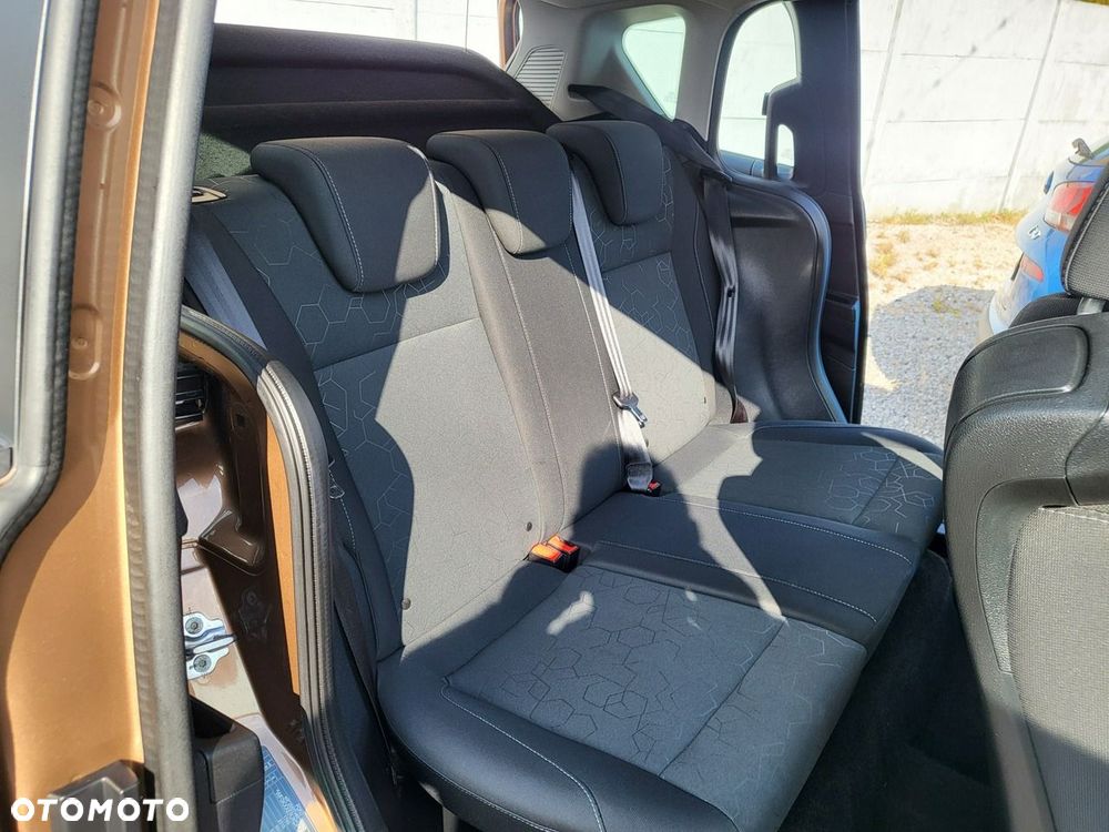 Ford B-MAX - 24