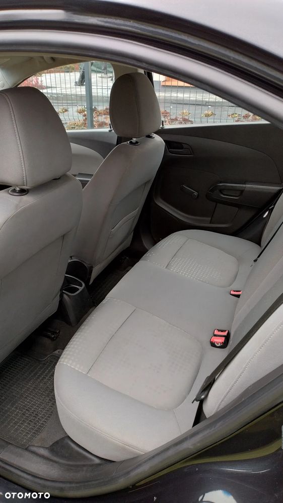 Chevrolet Aveo 1.2 LS+ - 13