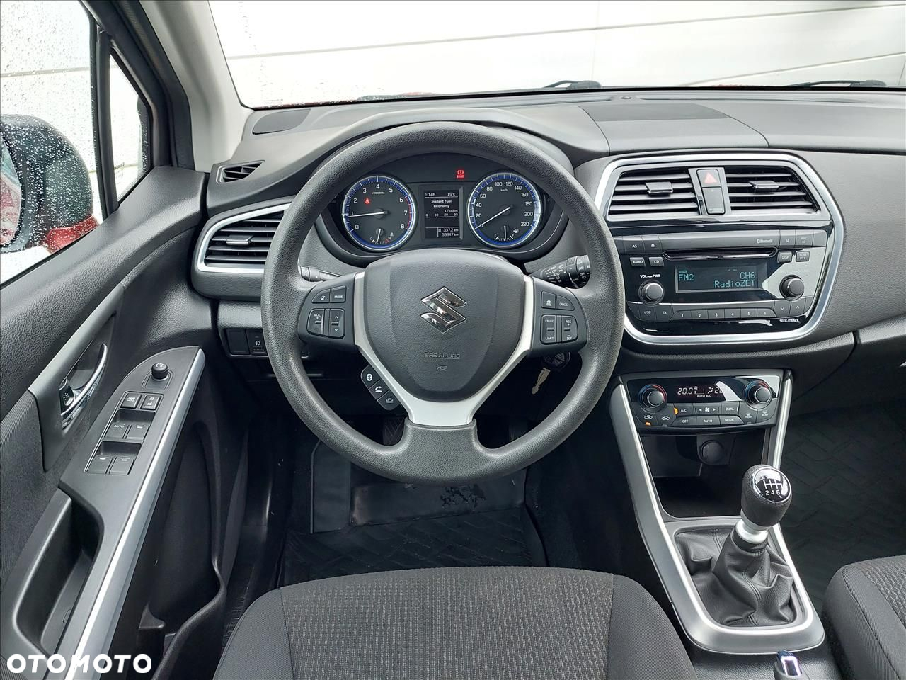Suzuki SX4 S-Cross - 10