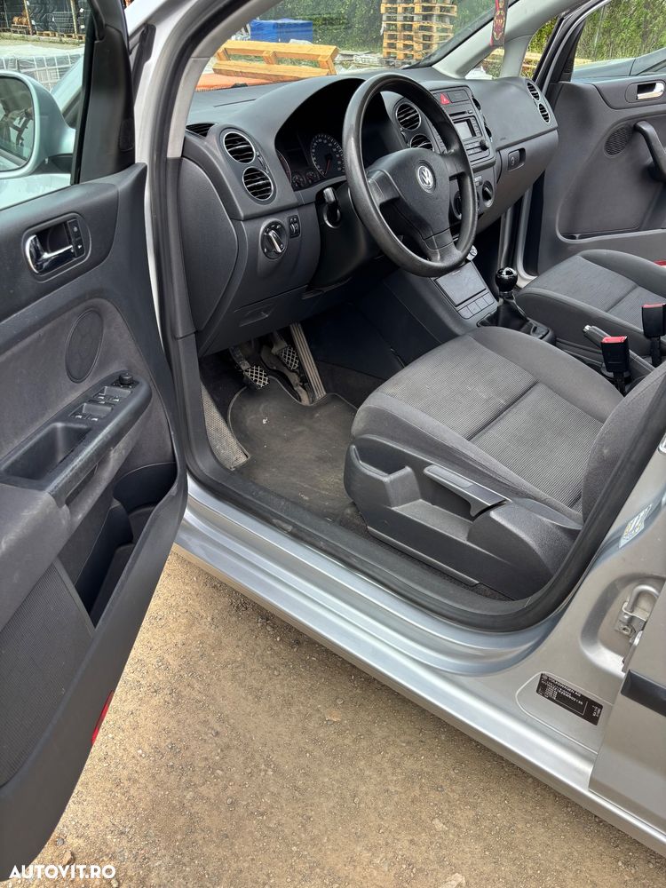 Volkswagen Golf 1.4 - 6