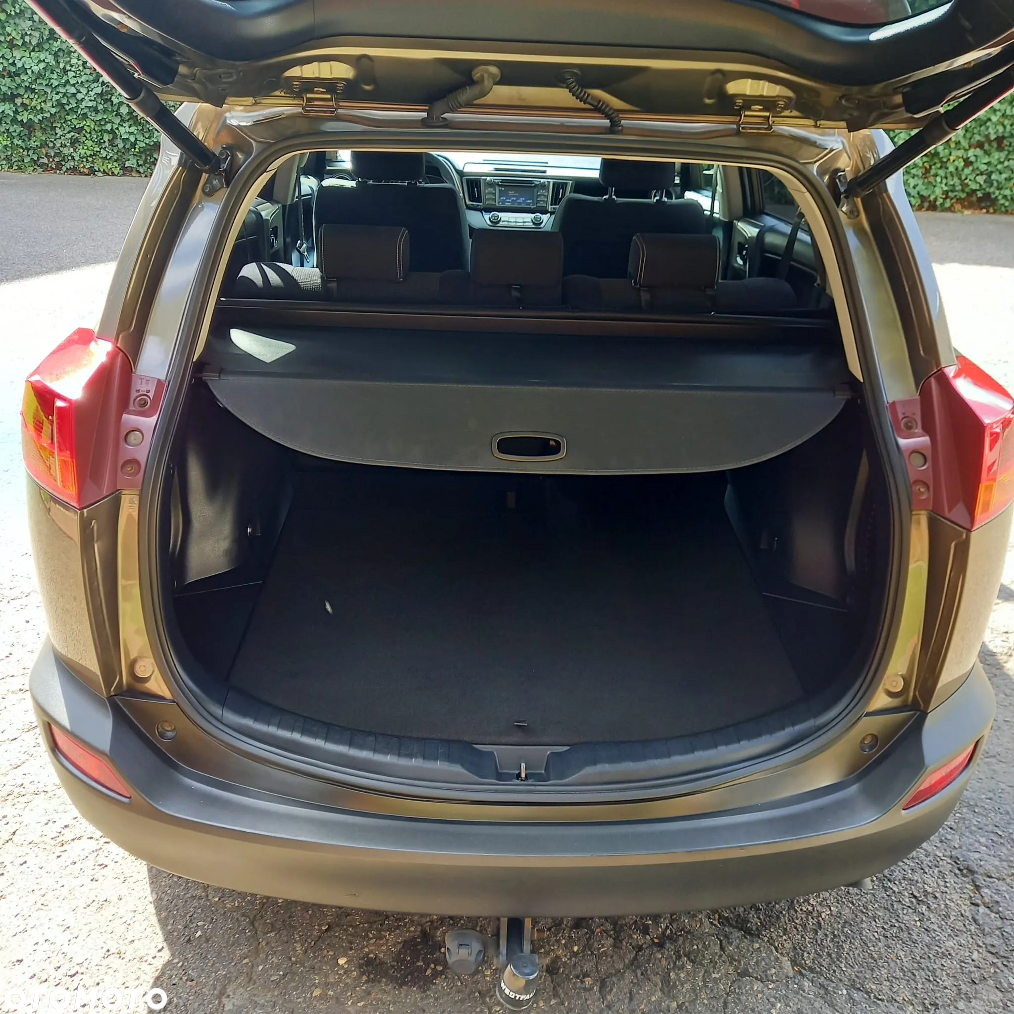 Toyota RAV4 - 32