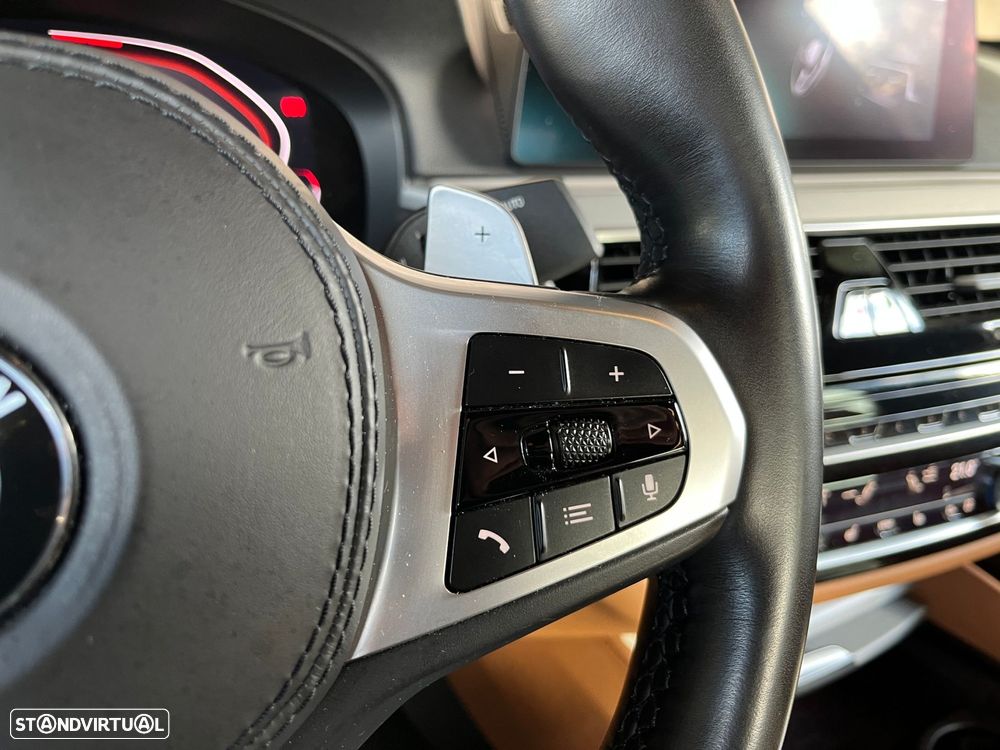 BMW M550d xDrive Auto - 36