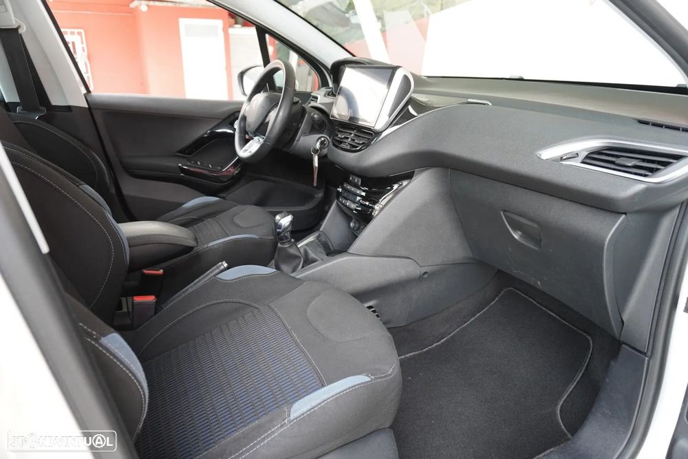 Peugeot 208 1.4 HDi Access - 15