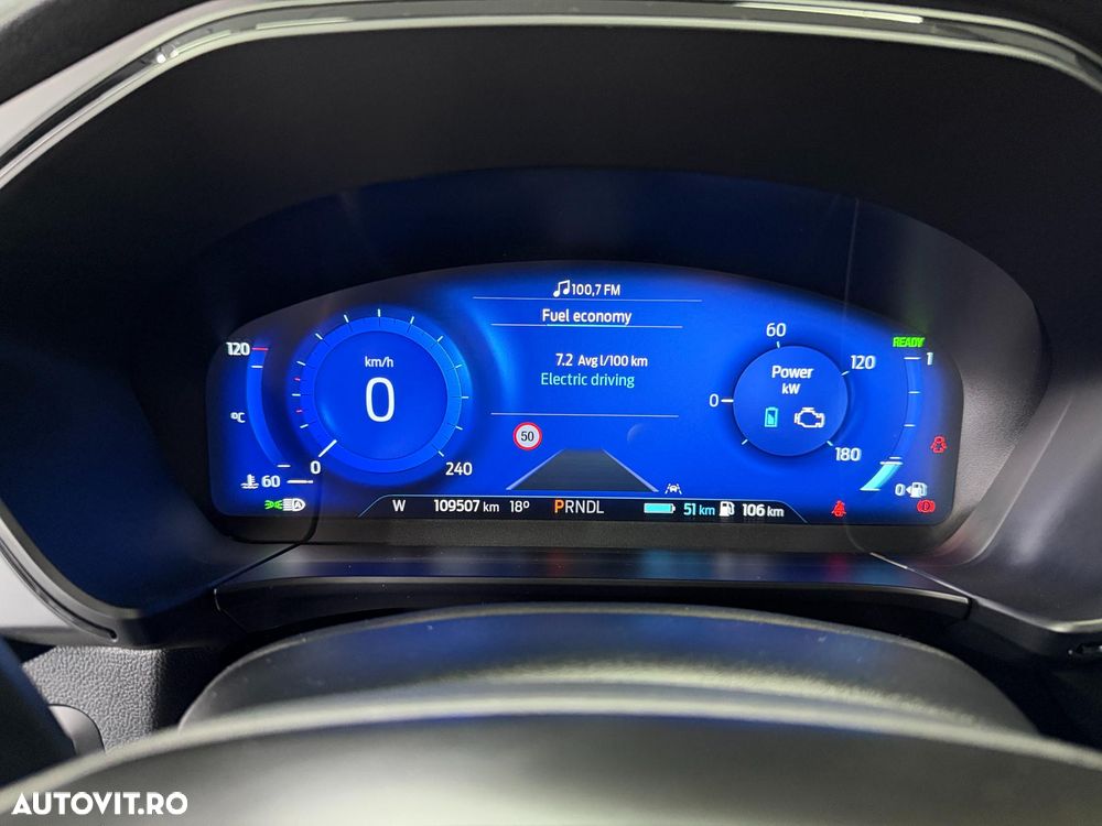 Ford Kuga 2.5 Duratec PHEV ST-LINE X - 8