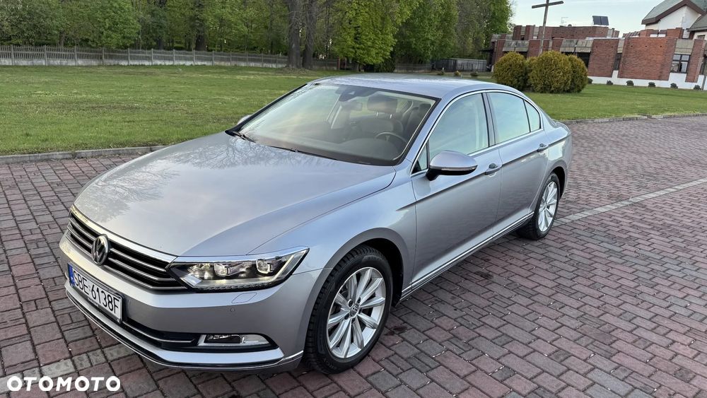Volkswagen Passat 1.8 TSI BMT Highline - 2