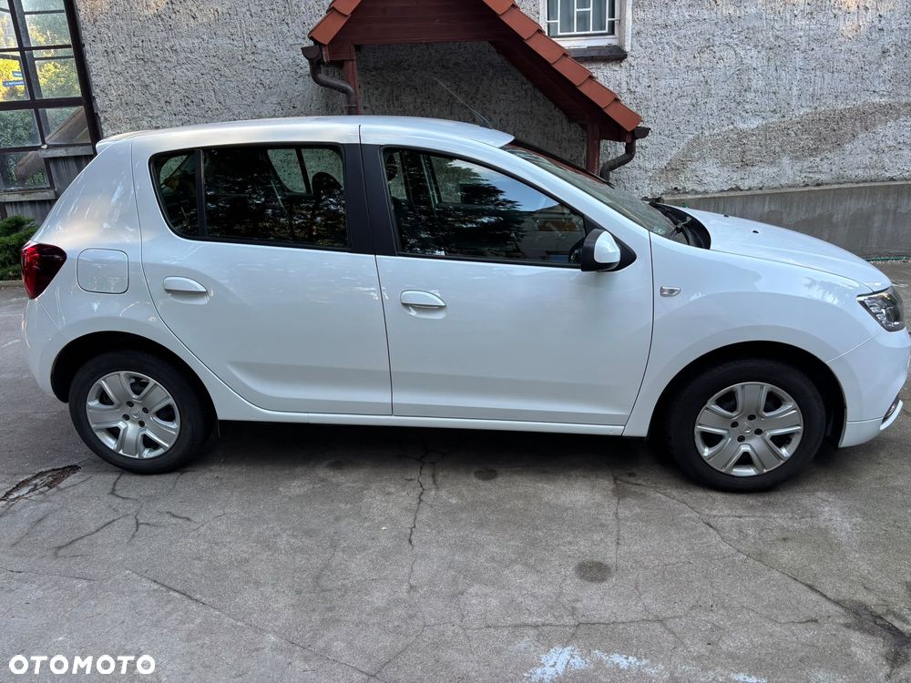 Dacia Sandero 1.0 SCe Laureate - 11