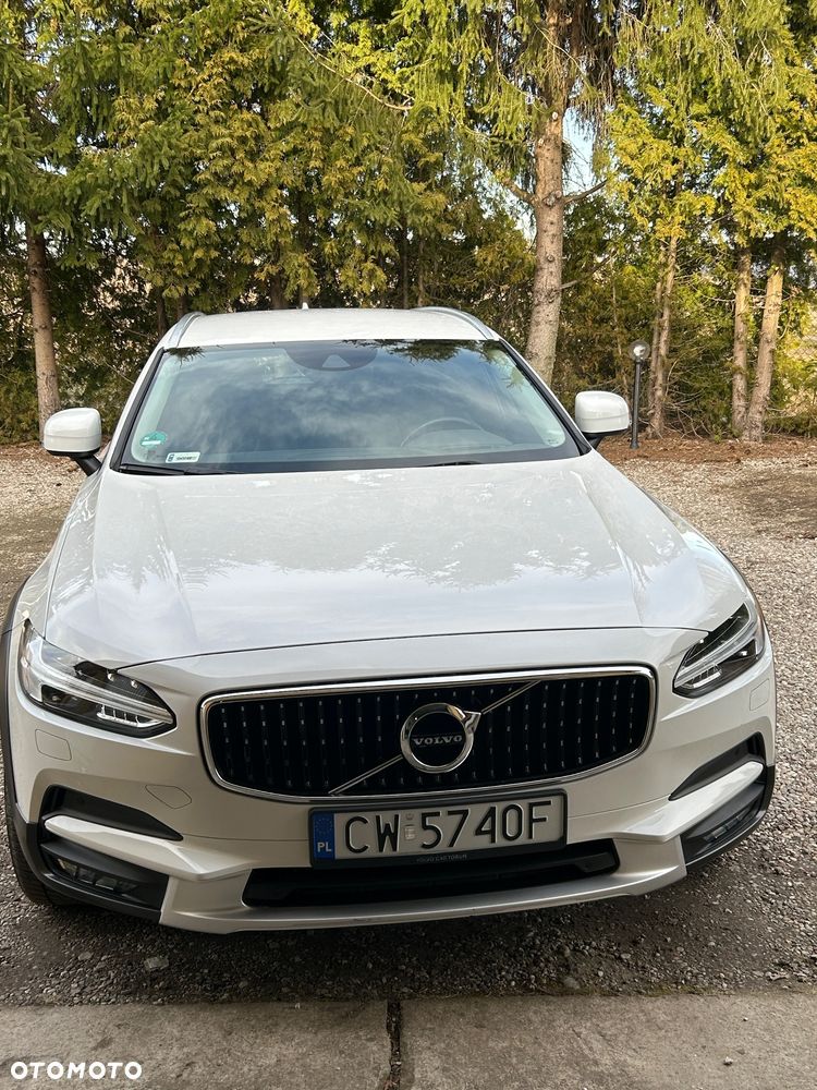 Volvo V90 Cross Country T5 AWD Ocean Race - 1