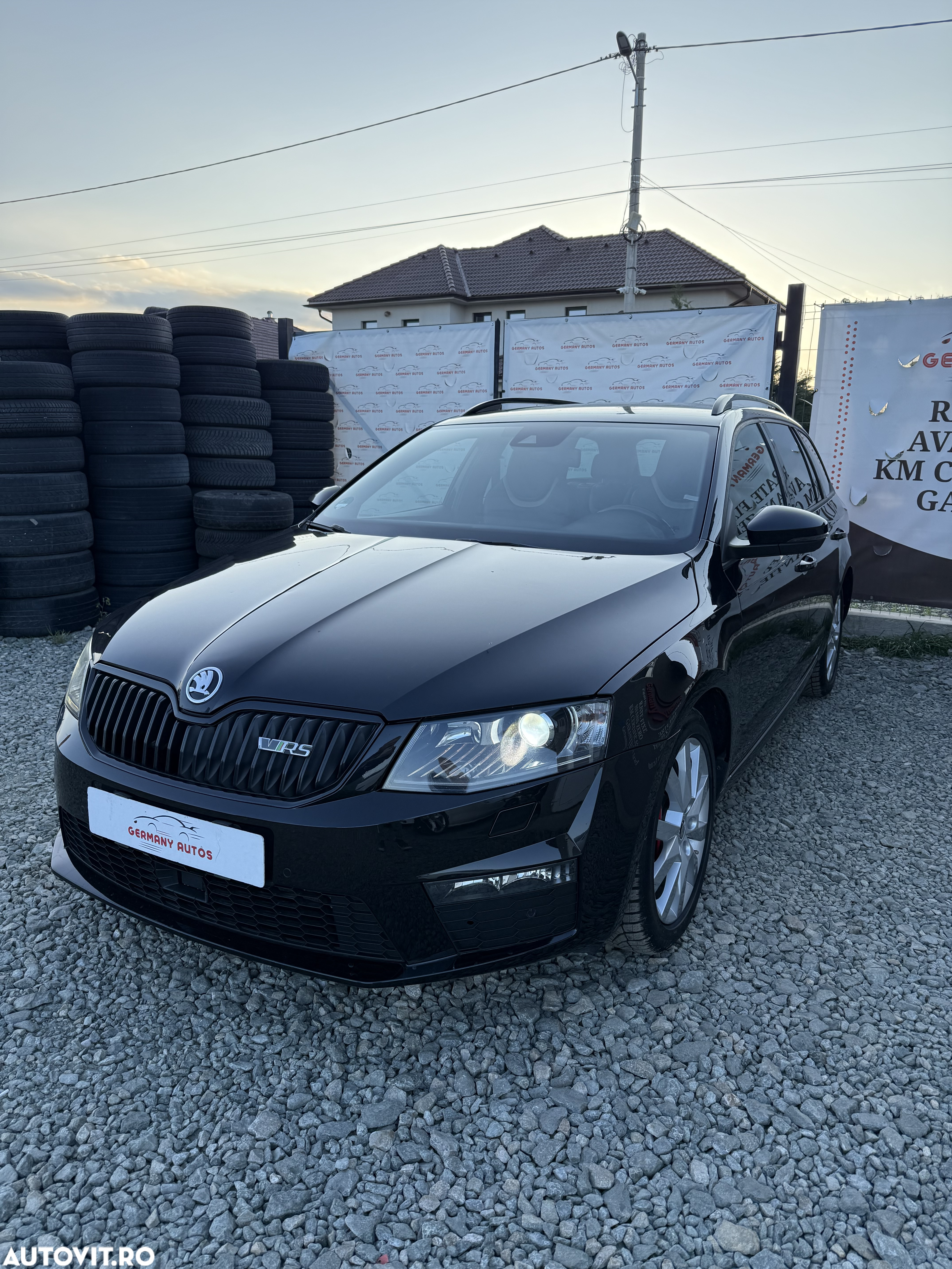 Skoda Octavia 2.0 TDI DSG RS - 11