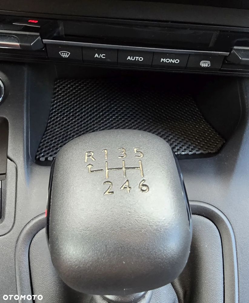 Toyota PROACE CITY - 22