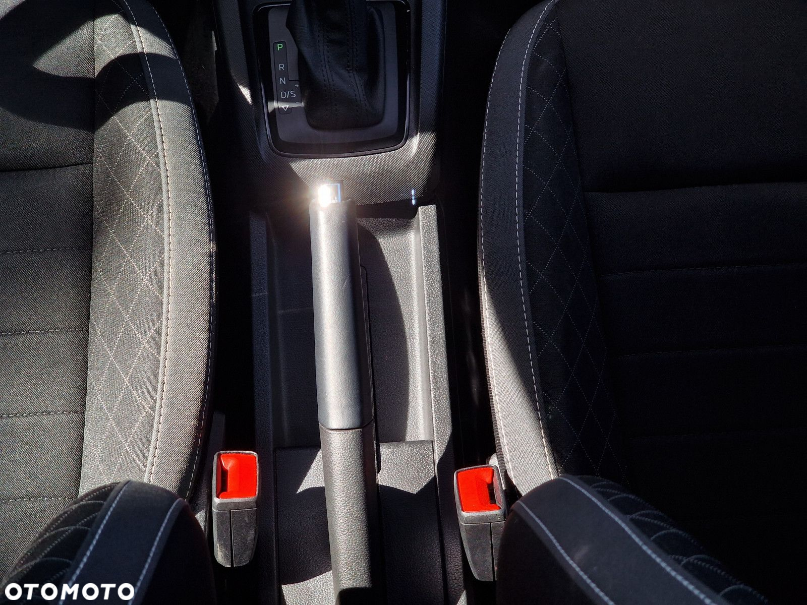 Skoda Fabia 1.0 TSI Ambition DSG - 16