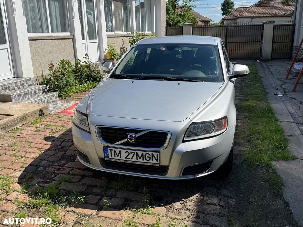 Volvo V50 - 1
