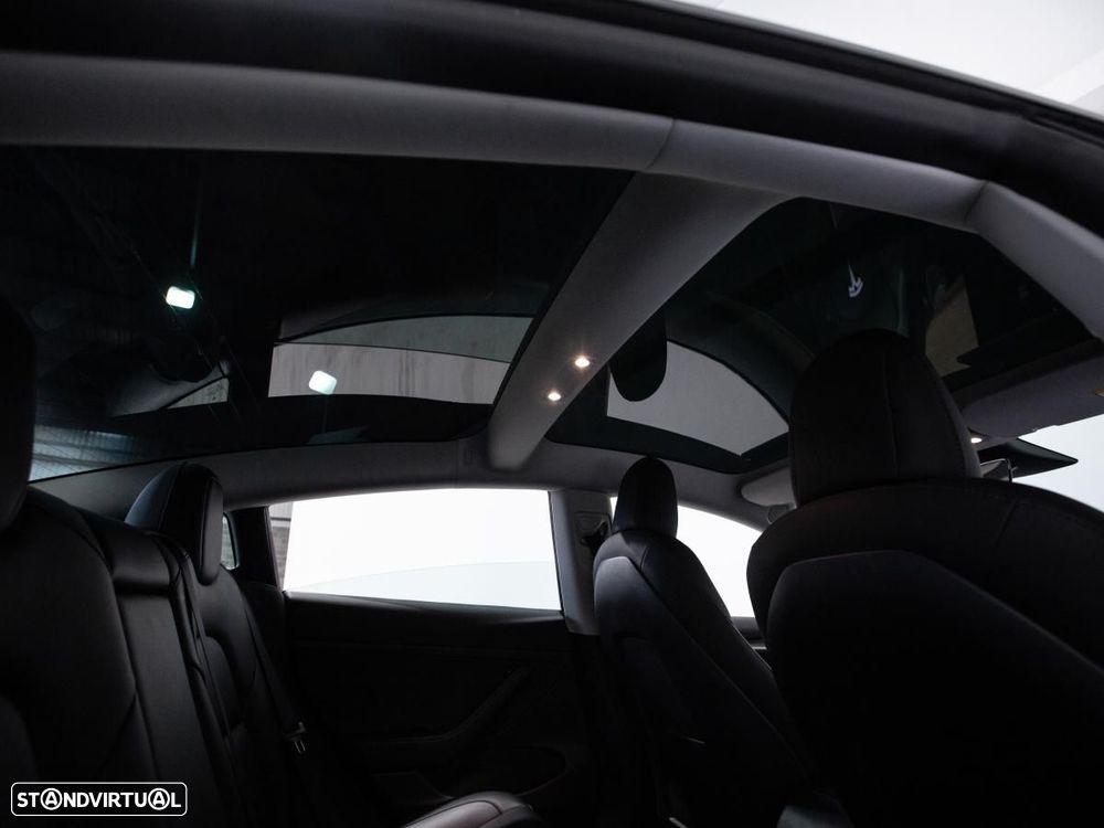 Tesla Model 3 Long Range AWD Dual Motor Performance - 13