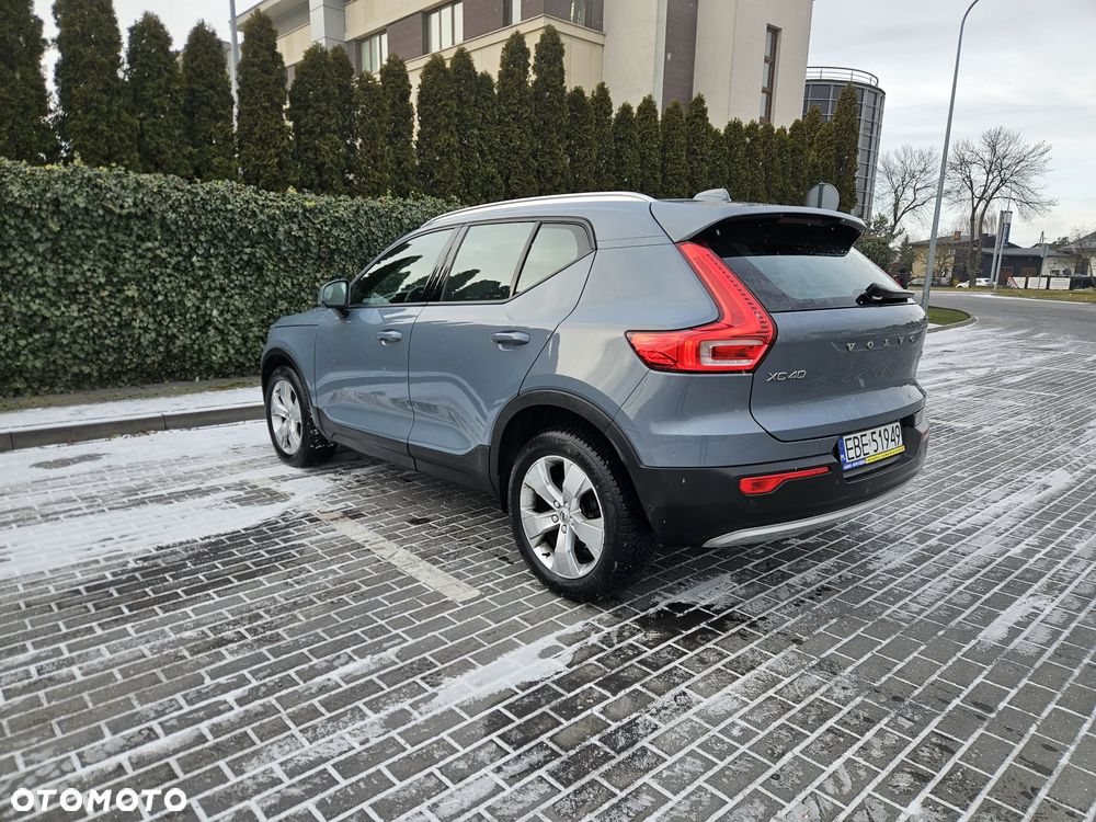 Volvo XC 40 T3 Momentum - 8