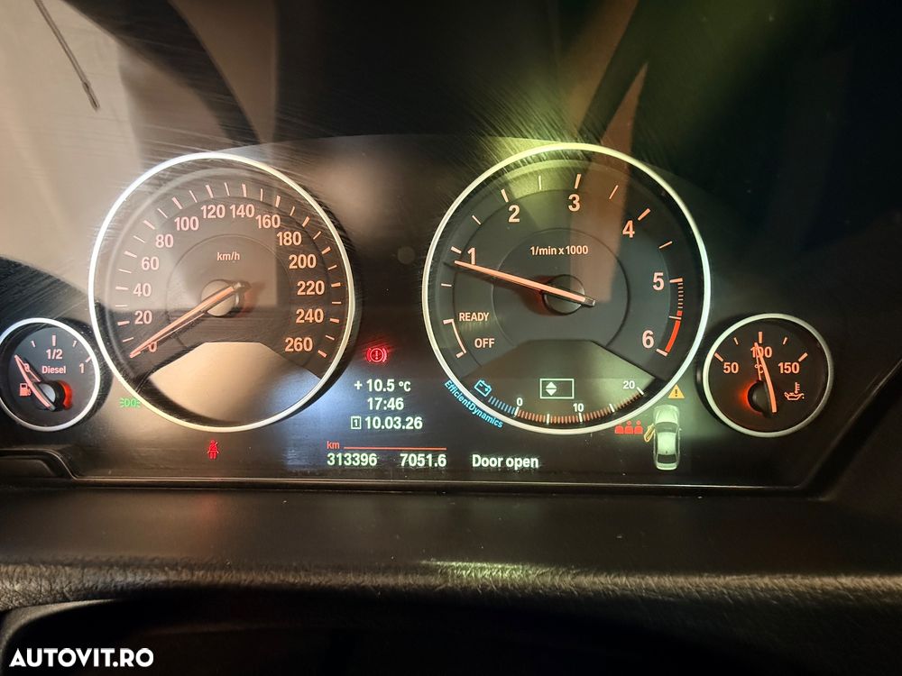 BMW Seria 3 318d Luxury Line - 8