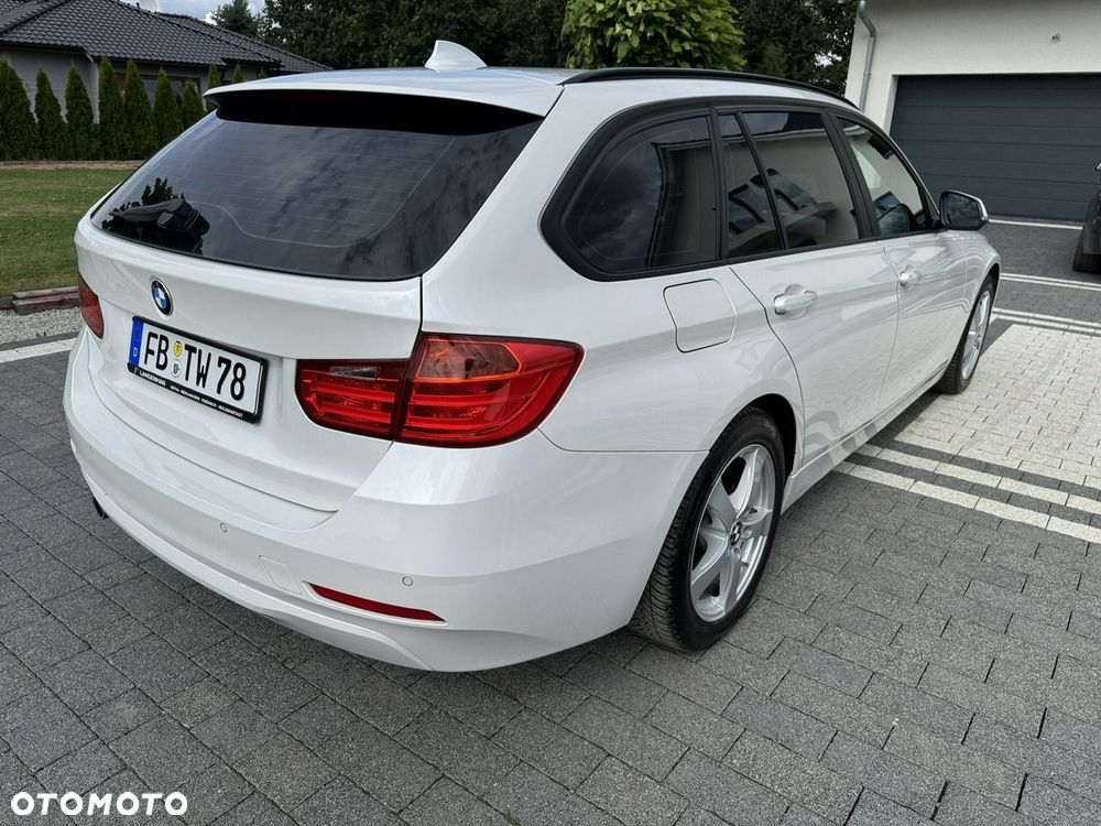 BMW Seria 3 318d - 4