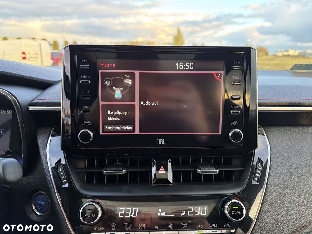Toyota Corolla 2.0 Hybrid Executive - 22