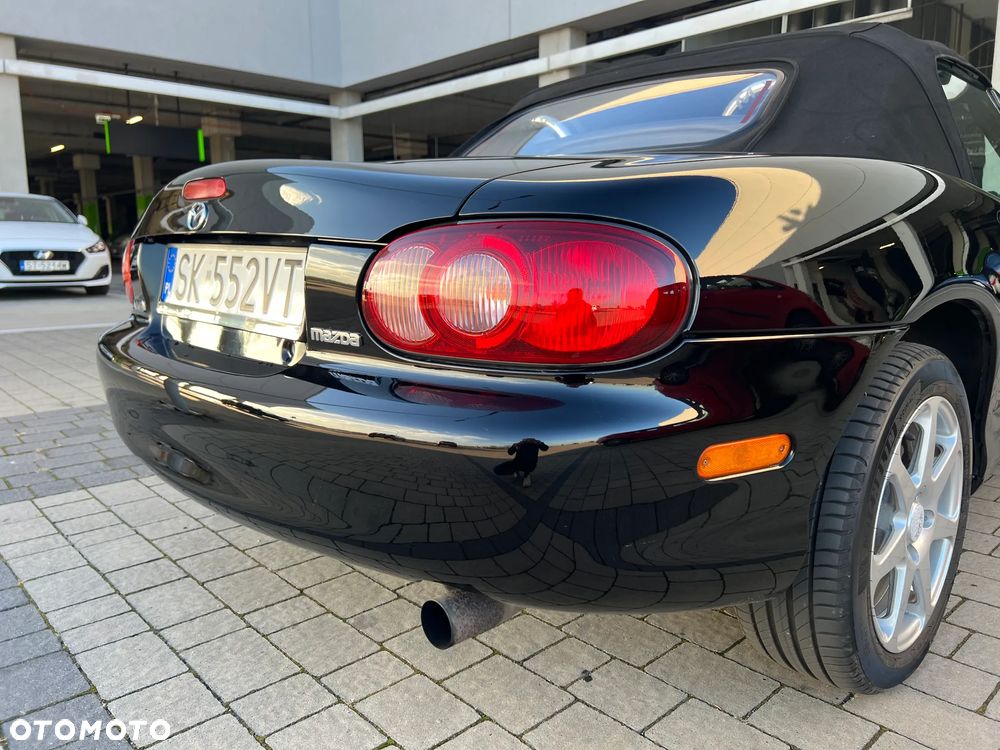 Mazda MX-5 1.6i 16V Memories - 11
