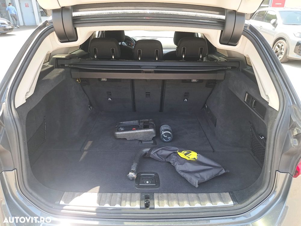 BMW Seria 3 320d Efficient Dynamic Edition Aut. Advantage - 6