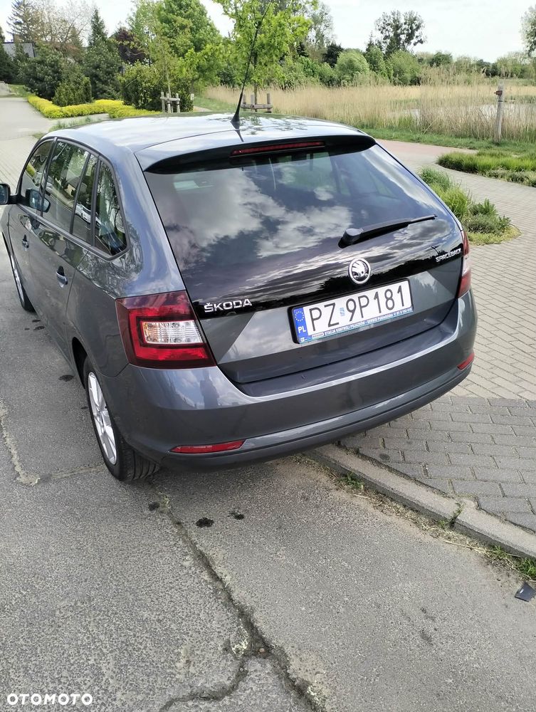 Skoda RAPID 1.2 TSI Ambition - 3