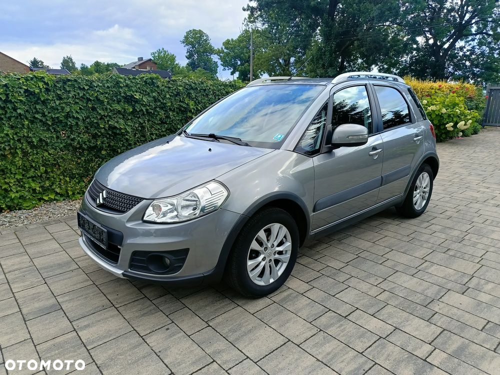Suzuki SX4 1.6 Comfort Plus - 4