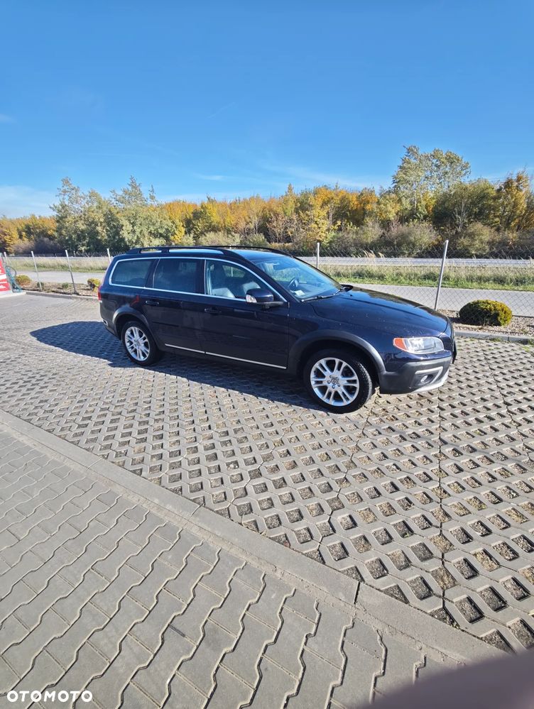 Volvo XC 70 T5 AWD Dynamic Summum - 3