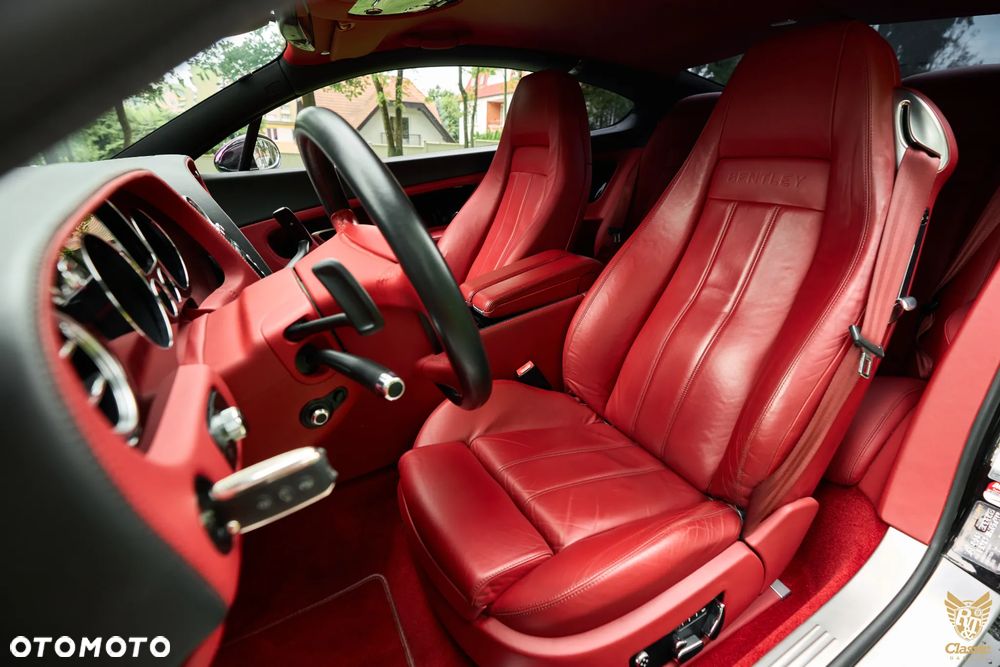Bentley Continental GT - 36