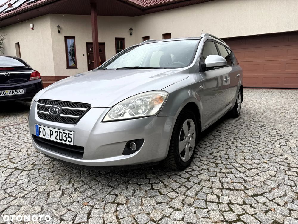 Kia Ceed 1.6 Comfort - 2