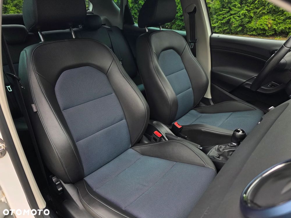 Seat Ibiza 1.2 TSI CONNECT - 17