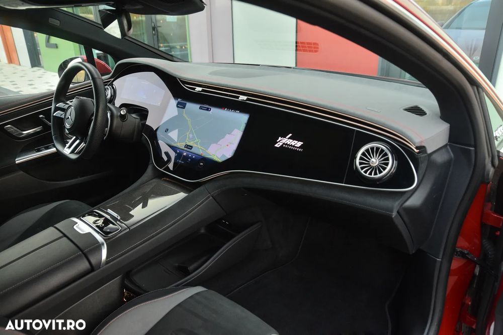 Mercedes-Benz EQE - 24