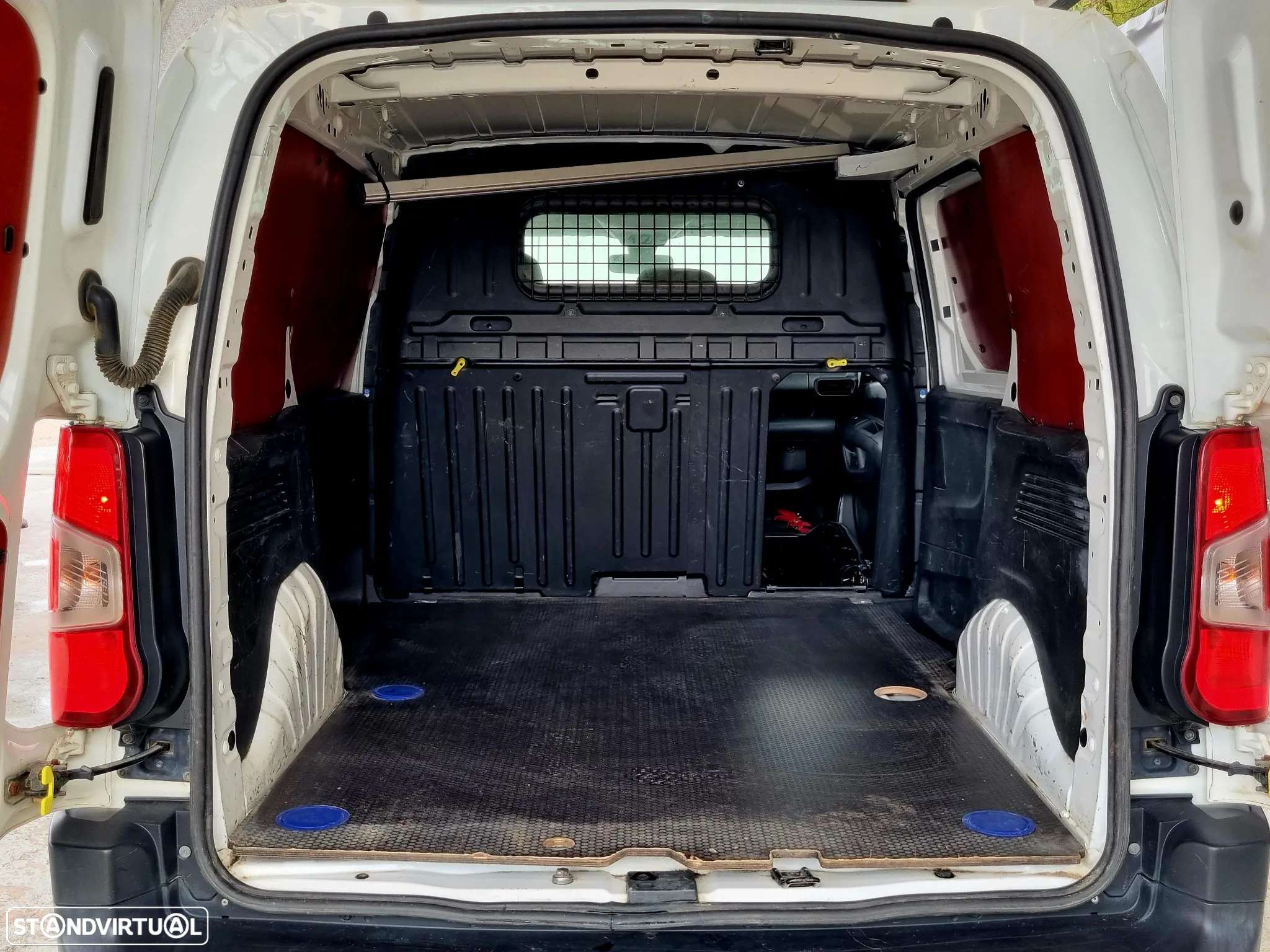Peugeot Partner - 11