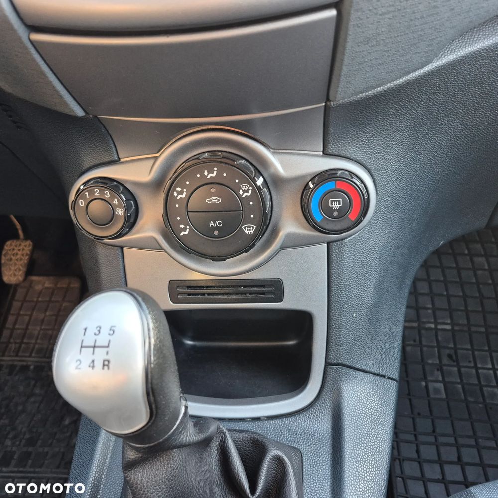 Ford Fiesta 1.25 Ambiente - 15