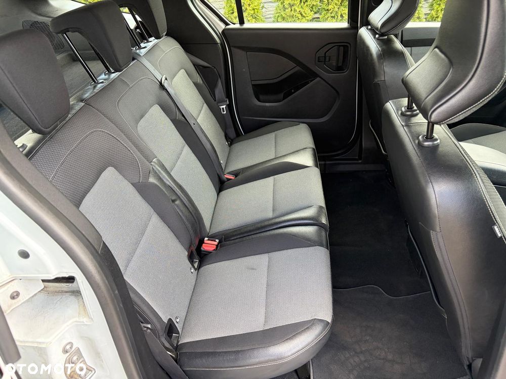 Renault Kangoo BLUE dCi 95 INTENS - 25