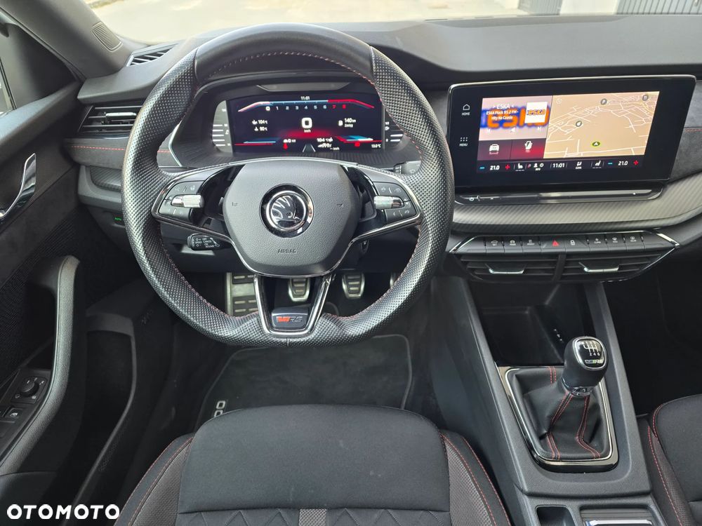 Skoda Octavia 2.0 TSI RS - 27
