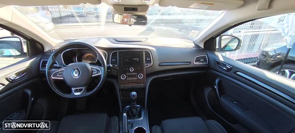 Renault Mégane Sport Tourer 1.5 dCi Zen ECO - 9