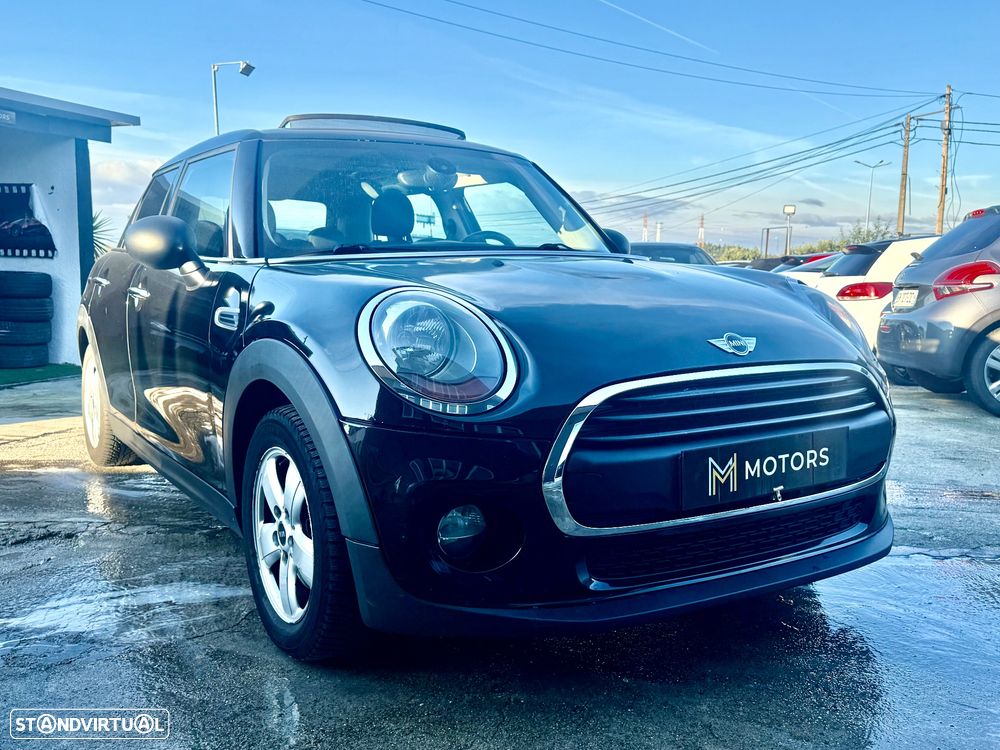 MINI 5 Portas Cooper D - 1
