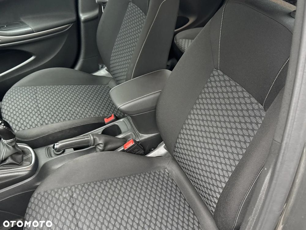 Opel Astra 1.2 T Edition S&S - 11