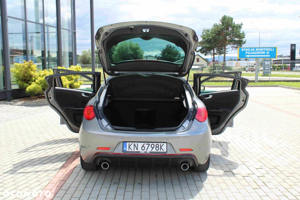 Alfa Romeo Giulietta 1.8 TBi 16V TCT Veloce - 19